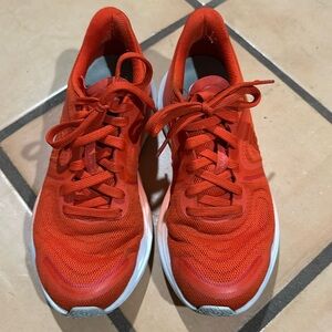 Women’s LULULEMON BLISSFEEL RUN 2 orange runners US 8.5 EU 40.5